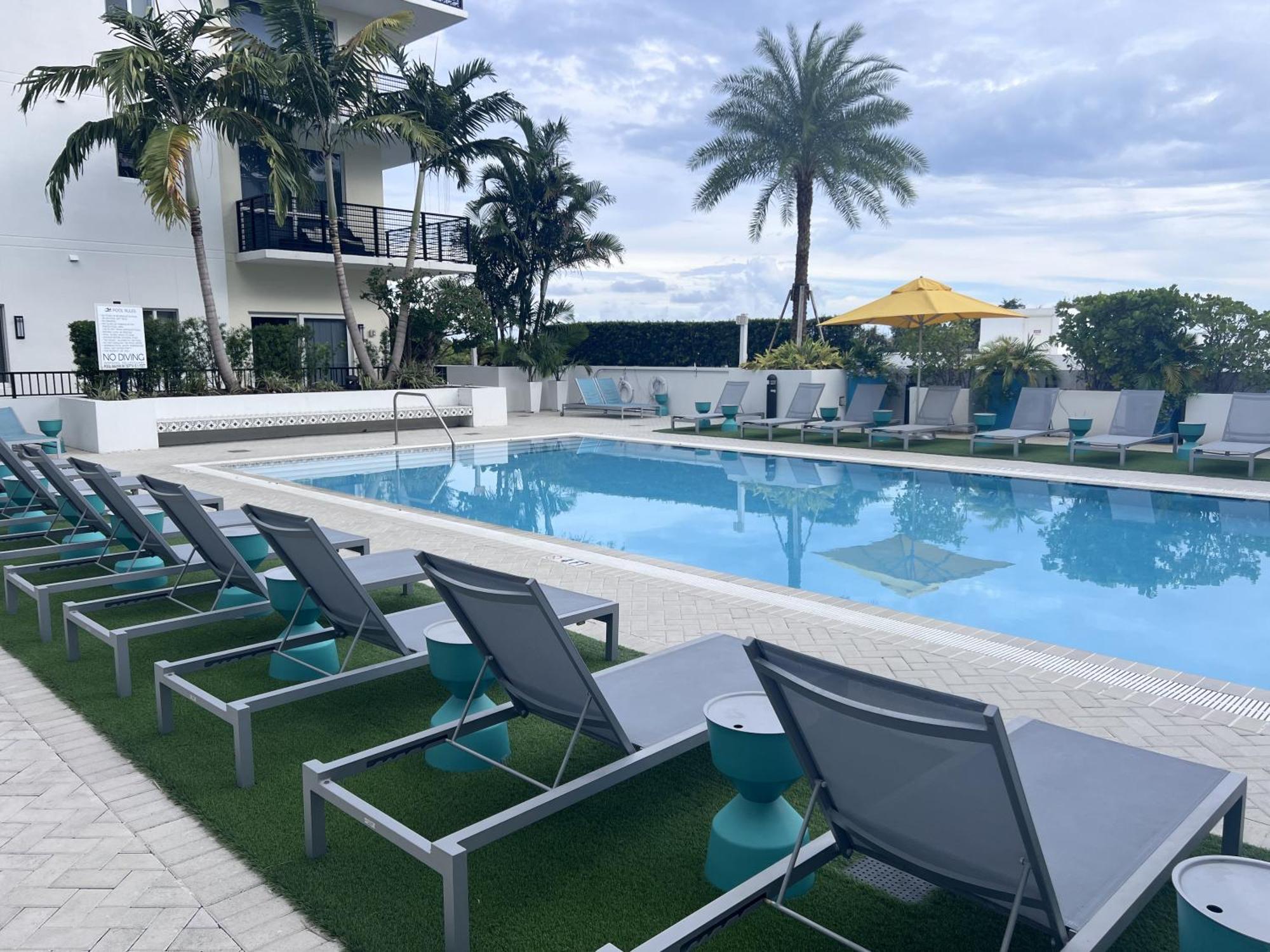 Master Bed Room In Calle Ocho Маямі Екстер'єр фото